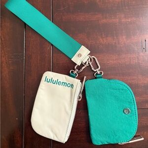 Lululemon Teal and Cream Wristlet Set
